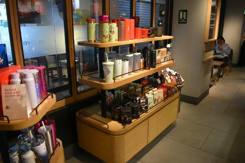 starbucks 4